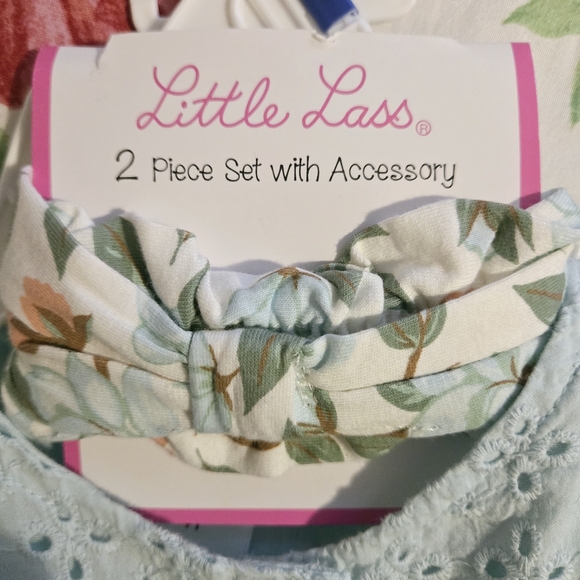 Floral Capri Set with Head Accessory Size 4T - Picture 4 of 6